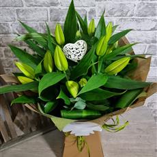 Romantic Lily Bouquet - White