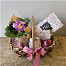 Signature Spring Basket Gift Set 